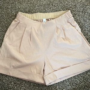 Lululemon Shorts size 4